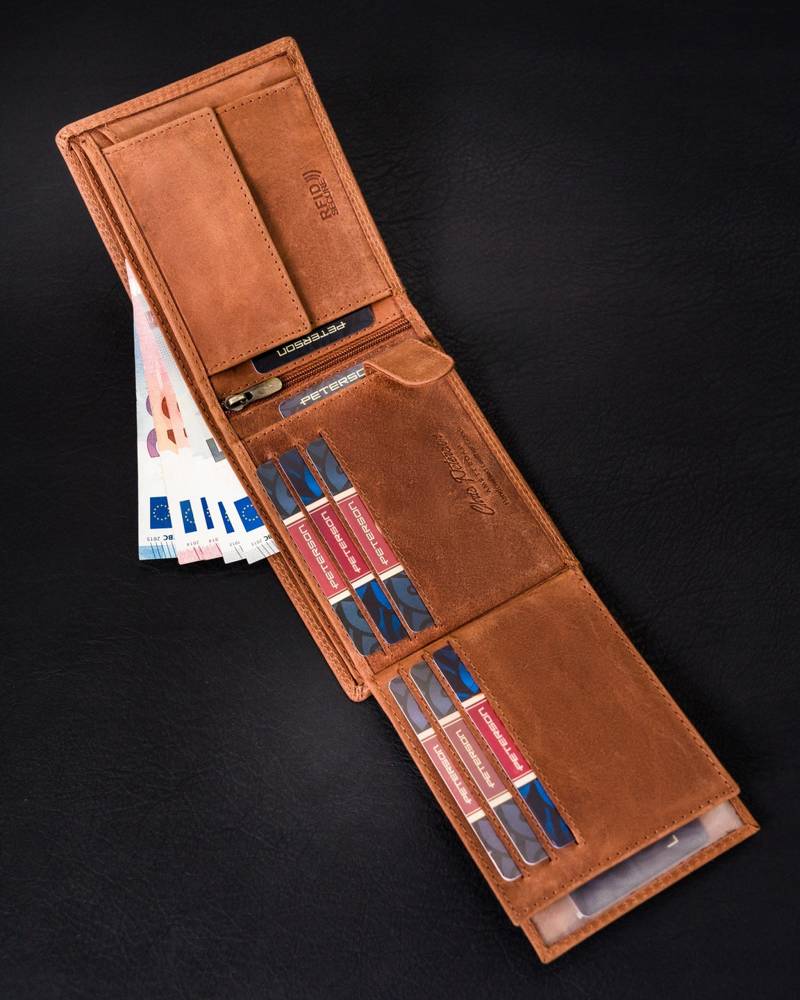 Гаманець чоловічий PETERSON PTN-992C-CHM-03-Cognac Гаманець чоловічий PETERSON PTN-992C-CHM-03-Cognac
