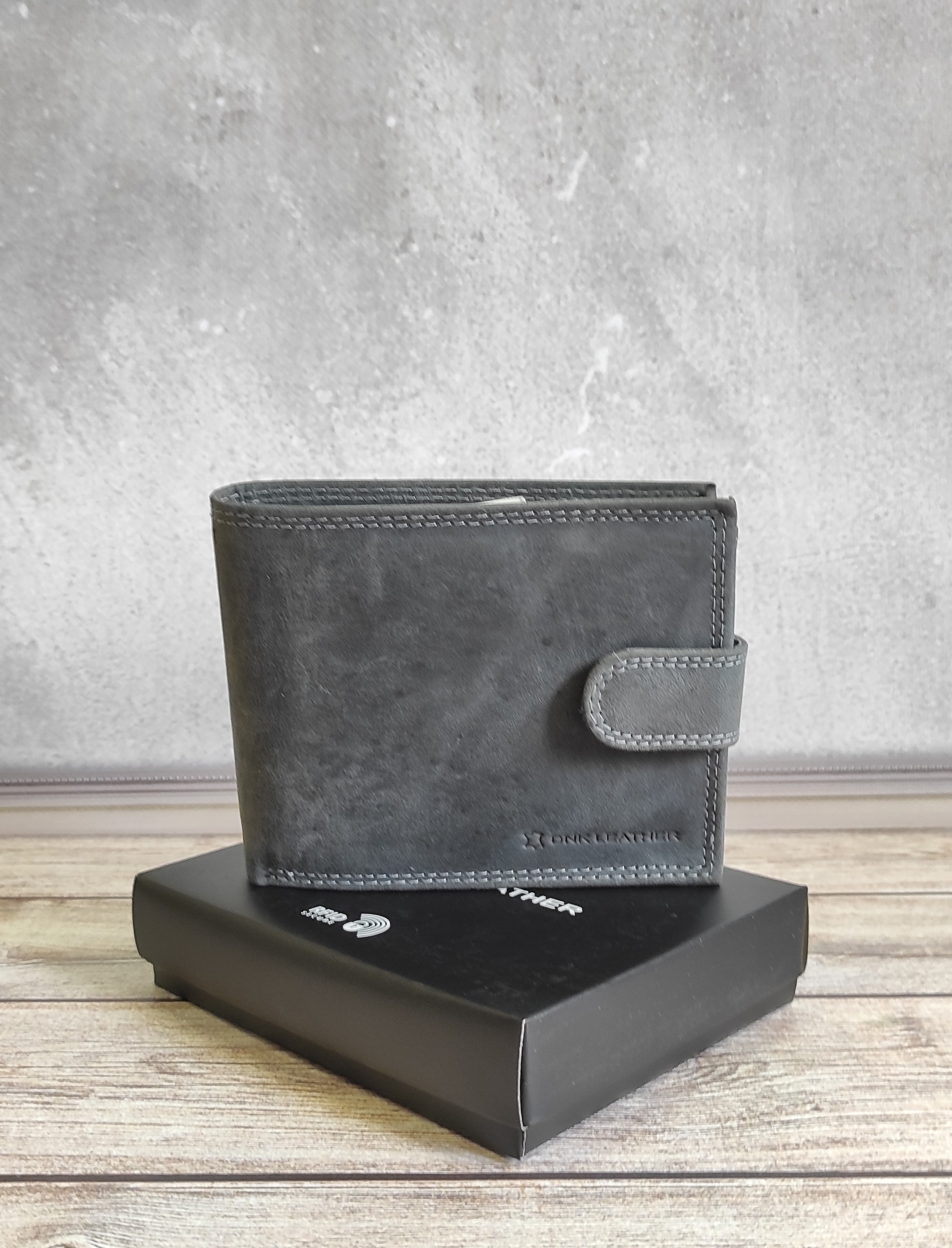 Гаманець чоловічий DNK Leather DNK-N992L-CHM-BLACK Гаманець чоловічий DNK Leather DNK-N992L-CHM-BLACK
