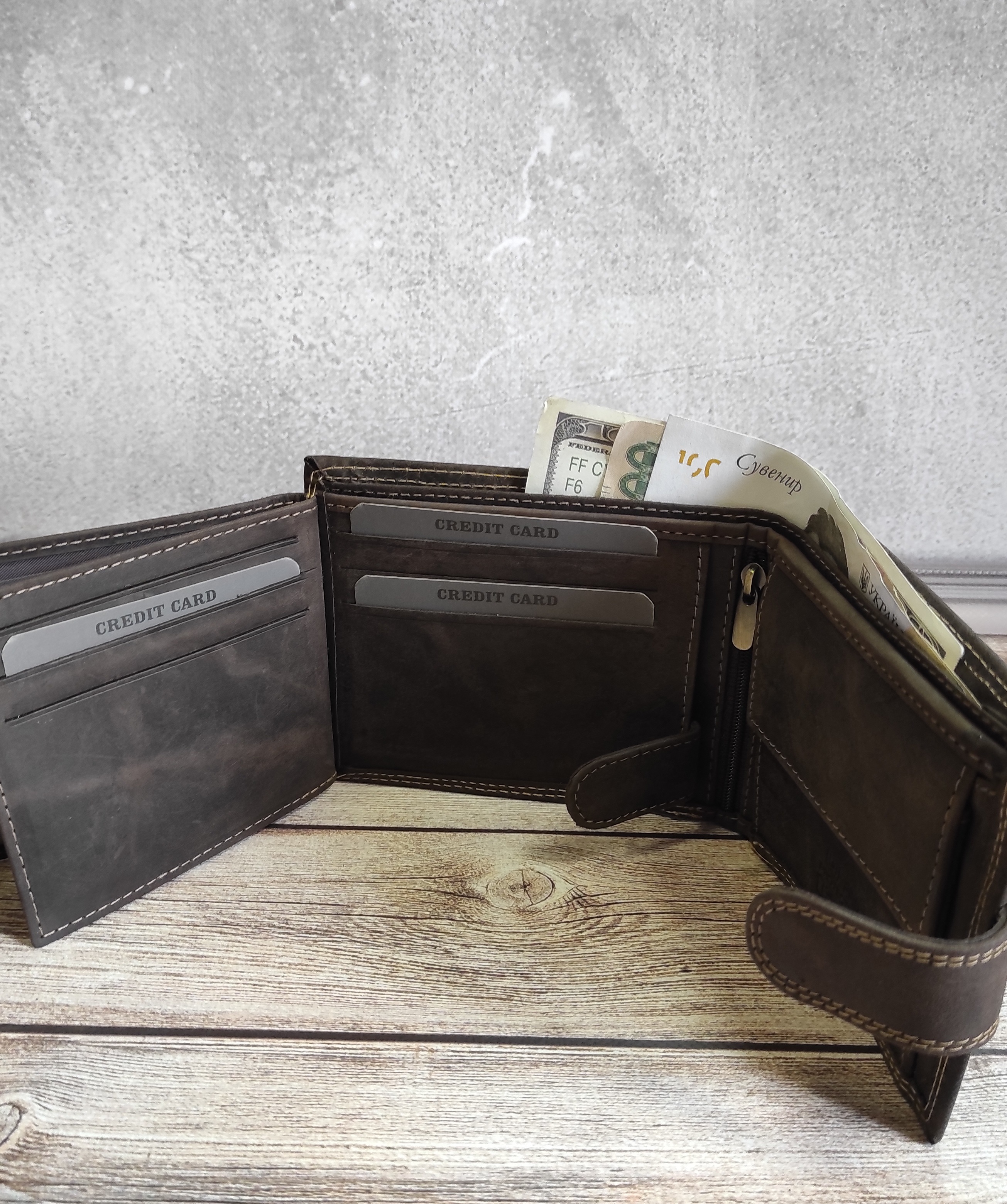Гаманець чоловічий DNK Leather DNK-N992L-CHM-BROWN Гаманець чоловічий DNK Leather DNK-N992L-CHM-BROWN