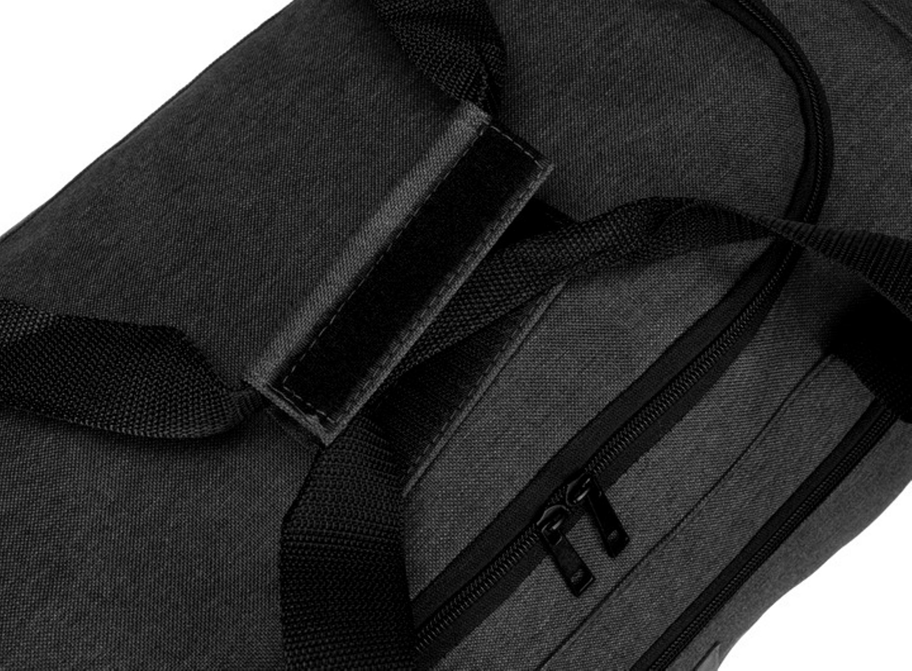 Сумка спортивна R-TS102-T-BLACK Сумка спортивна R-TS102-T-BLACK