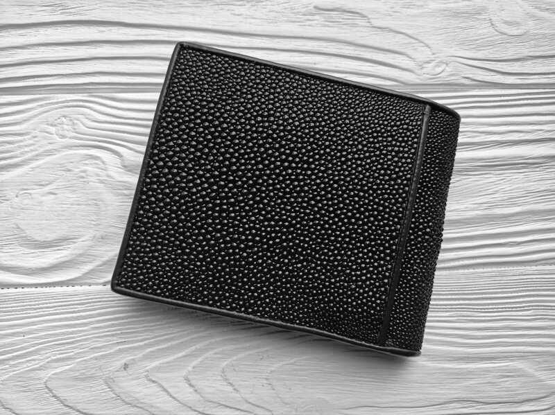 Портмоне зі шкіри ската АР-18566-black Портмоне зі шкіри ската АР-18566-black