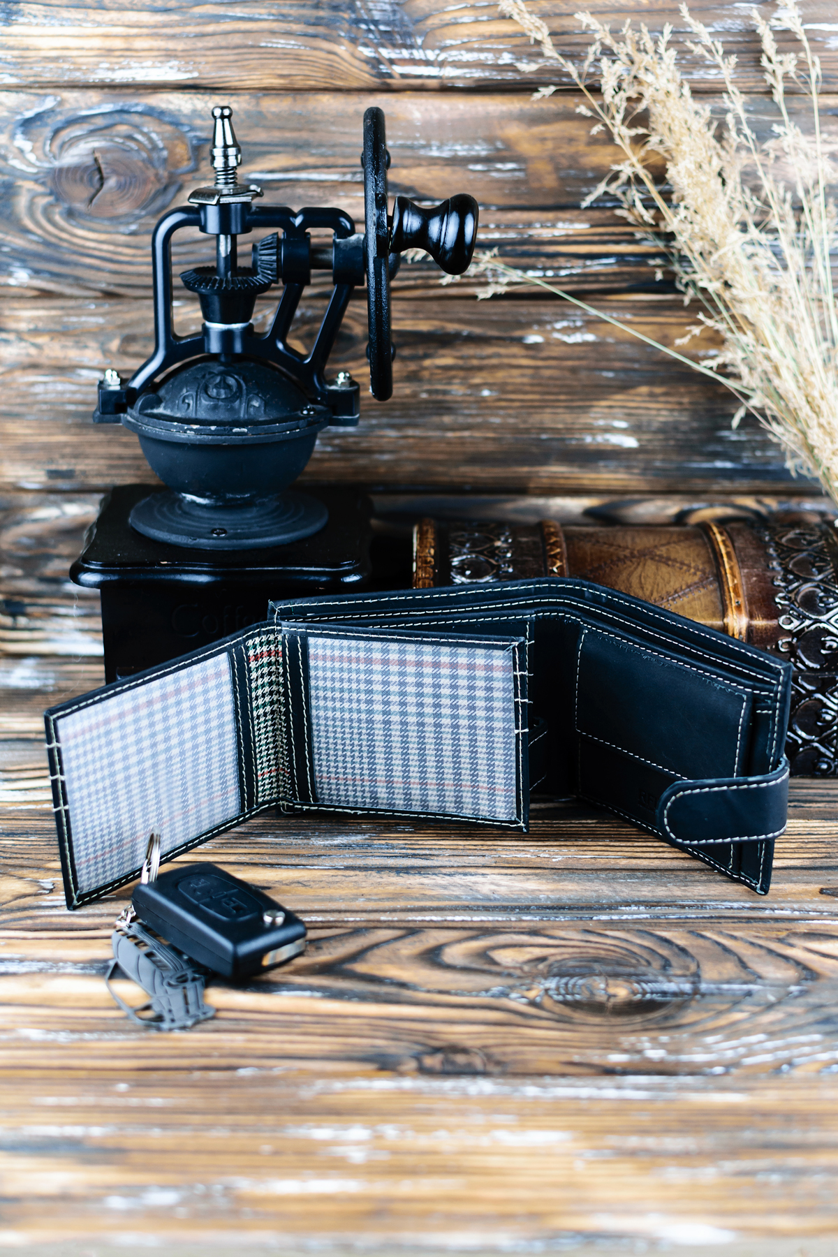 Гаманець чоловічий DNK Leather DNK-05L-BAW-BLACK Гаманець чоловічий DNK Leather DNK-05L-BAW-BLACK