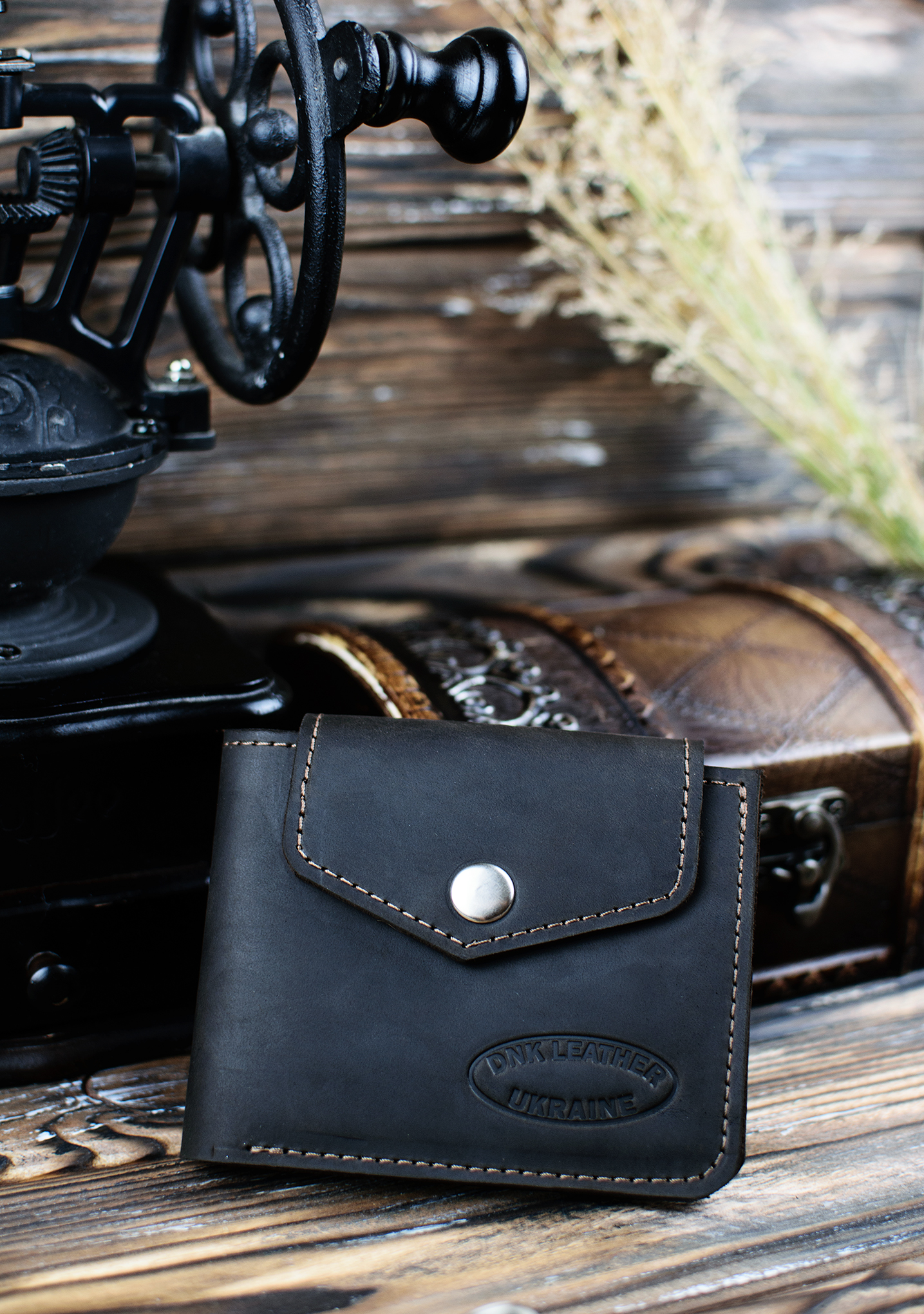Гаманець шкіряний DNK Leather DNK-LW-08-col.F коричневий
