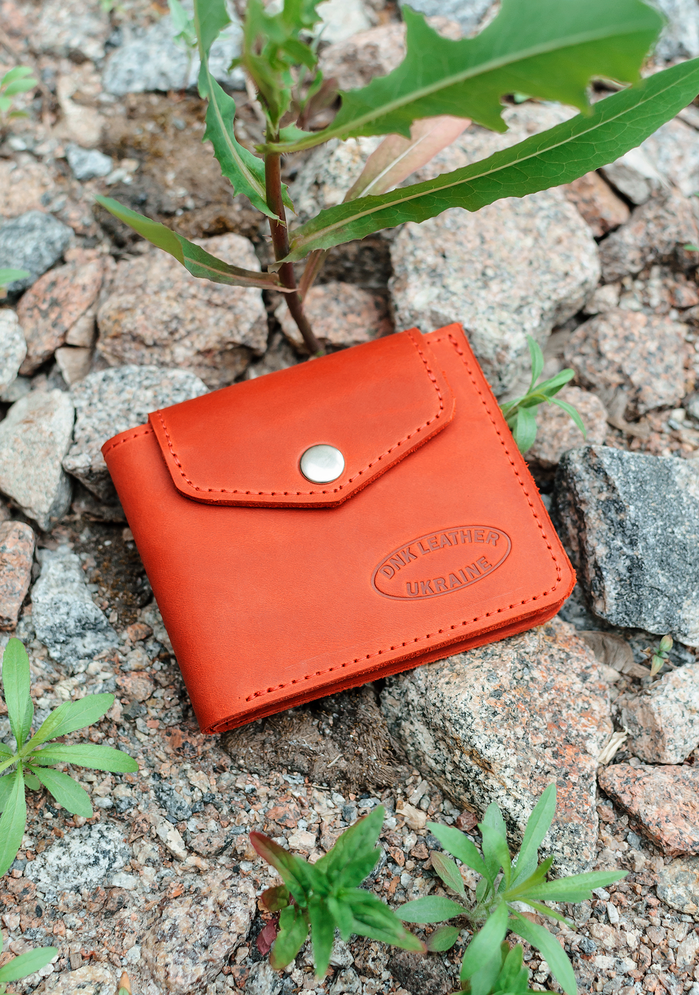 Гаманець шкіряний DNK Leather DNK-LW-08-col.H червоний Гаманець шкіряний DNK Leather DNK-LW-08-col.H червоний